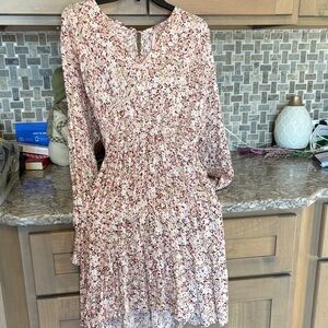 Japna Long Sleeve Floral Dress in Pink and White